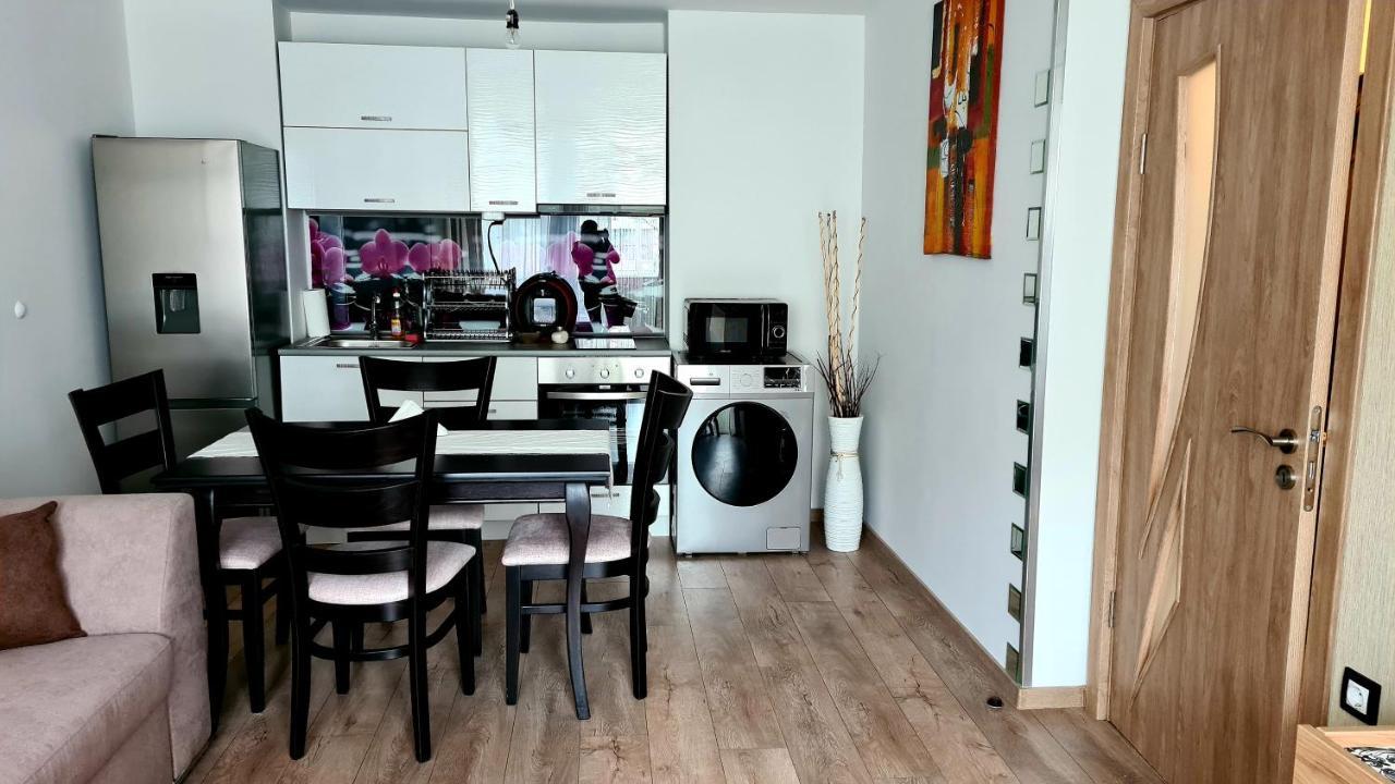 Apartments Relax 3&4 Varna Extérieur photo