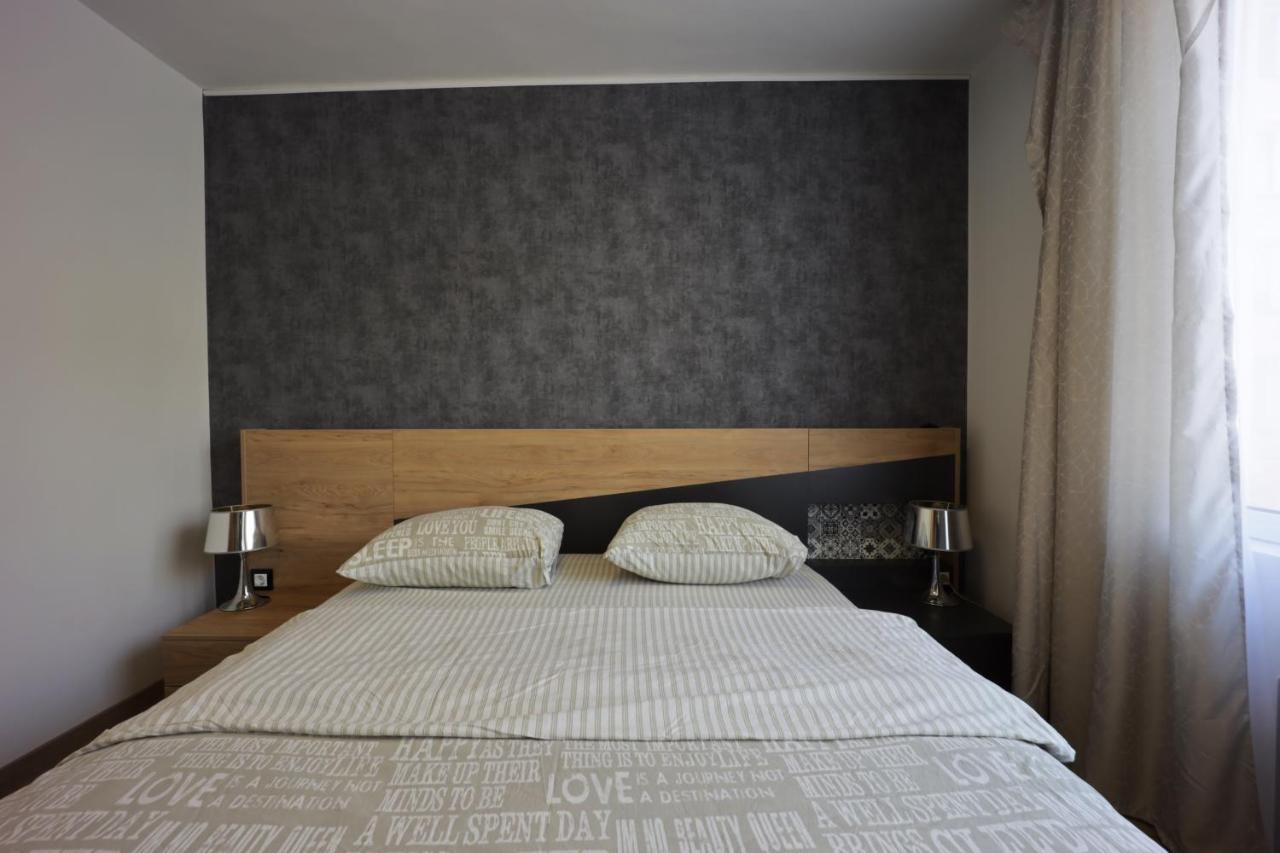 Apartments Relax 3&4 Varna Extérieur photo