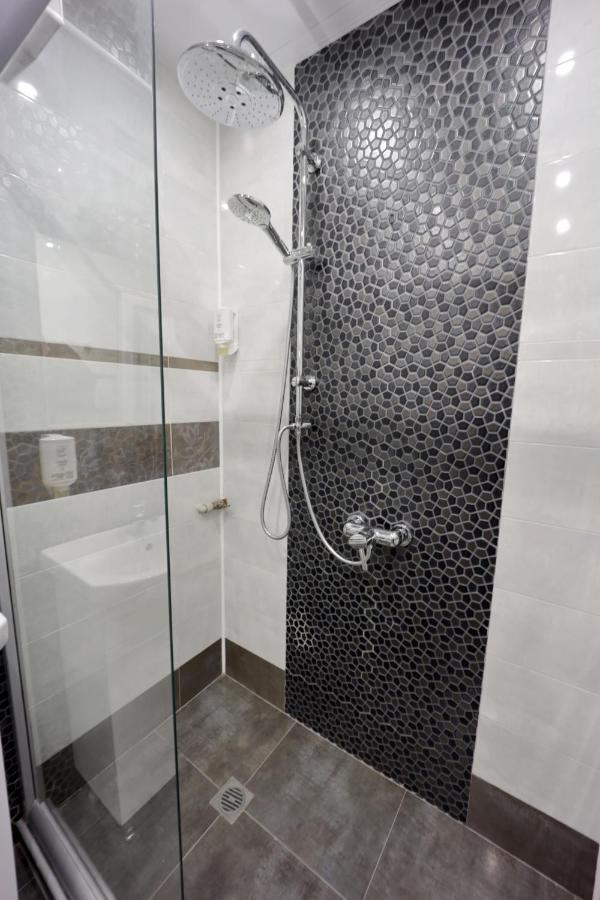 Apartments Relax 3&4 Varna Extérieur photo