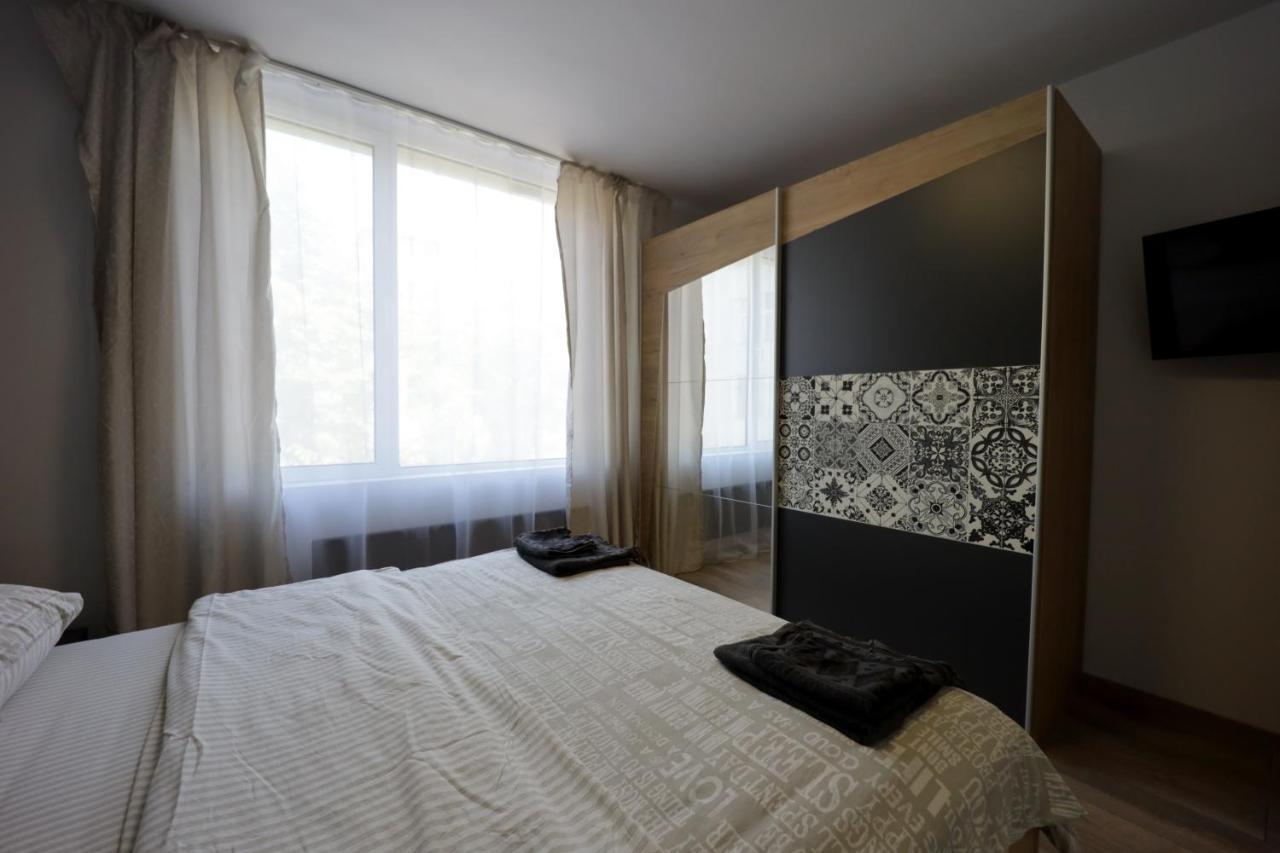 Apartments Relax 3&4 Varna Extérieur photo