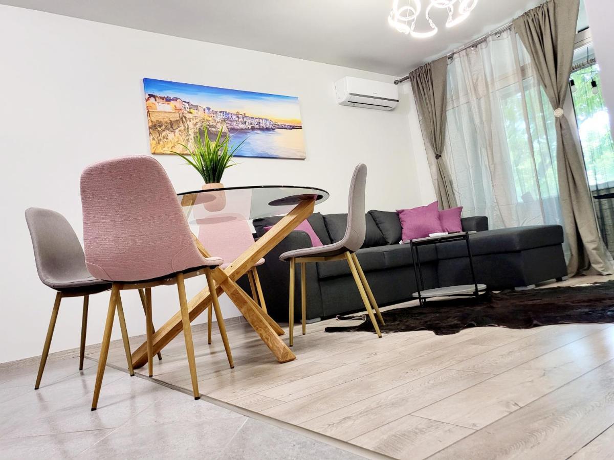 Apartments Relax 3&4 Varna Extérieur photo